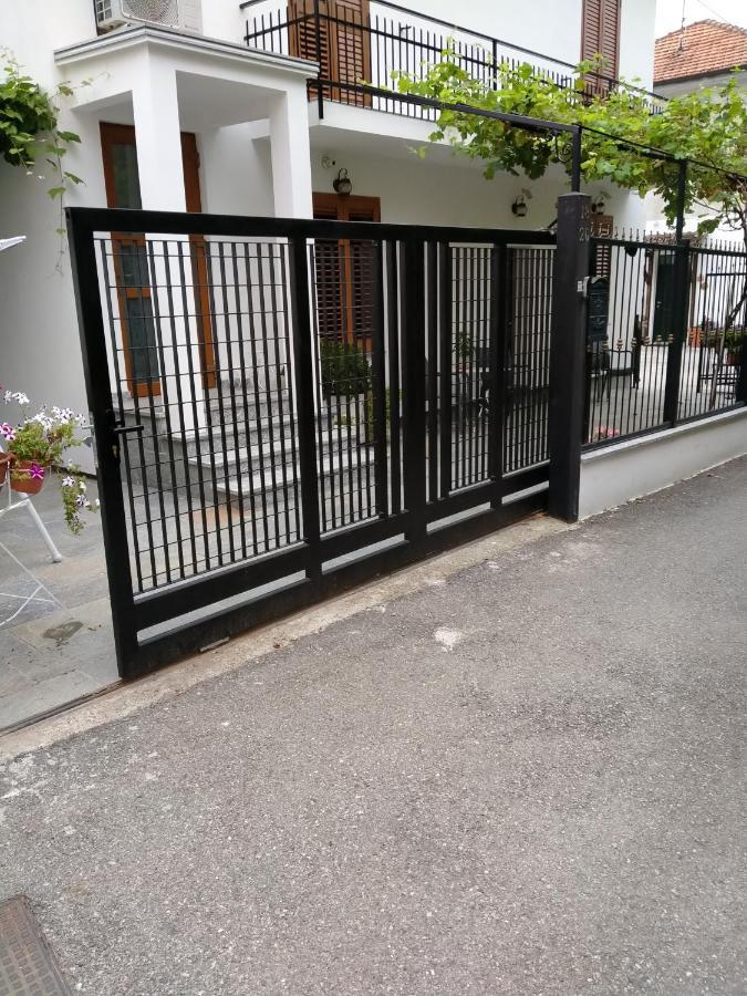 Casa Vacanza Volintiru Villa Como Eksteriør billede
